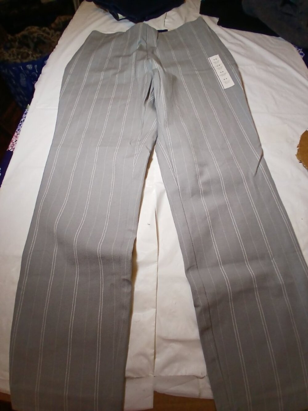 A New Day Side Zip Skinny Ankle Gray stripe Pants Size 8R